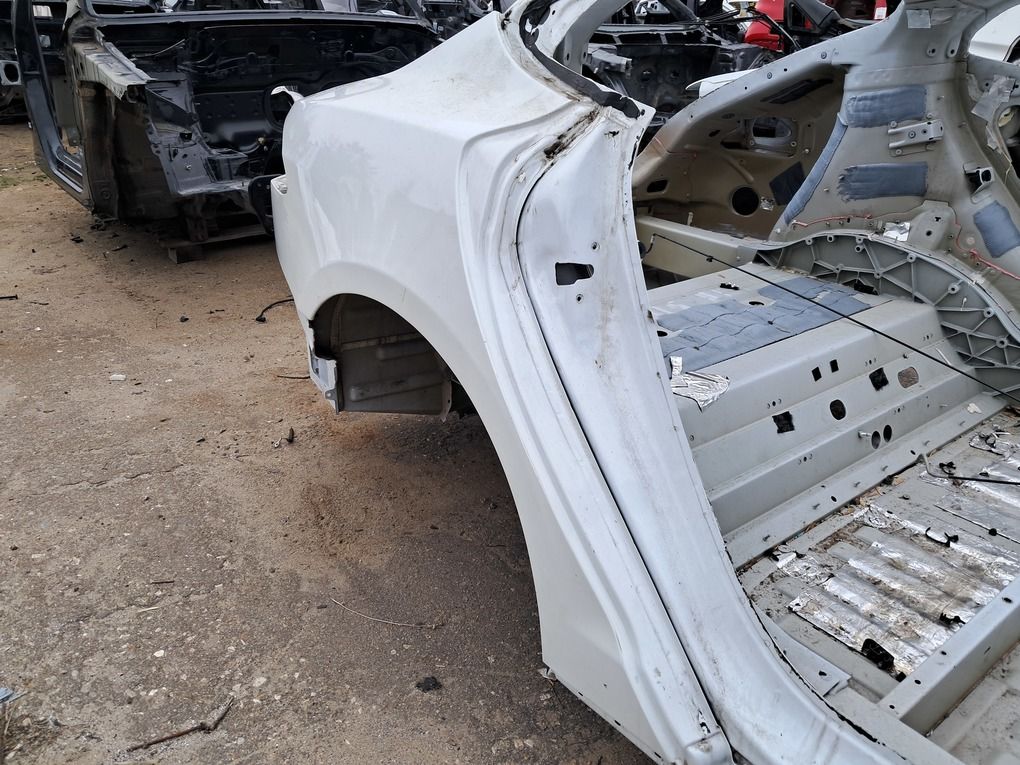 Четверть задняя правая Tesla Tesla Model S 12-20 1020514S0A