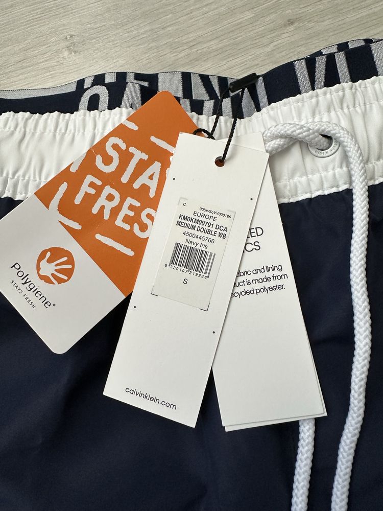 Шорти Calvin Klein