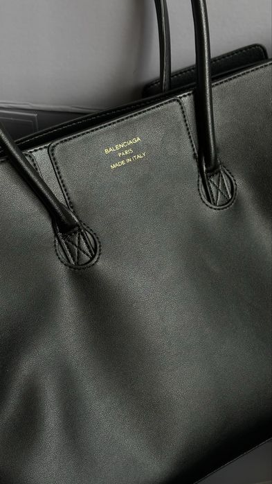 Сумка Balenciaga BelAir преміум натуральна шкіра брелок у подарунок