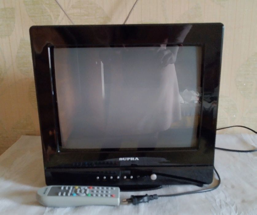 Телевизор Supra S-14US30, 14" под ремонт или на запчасти