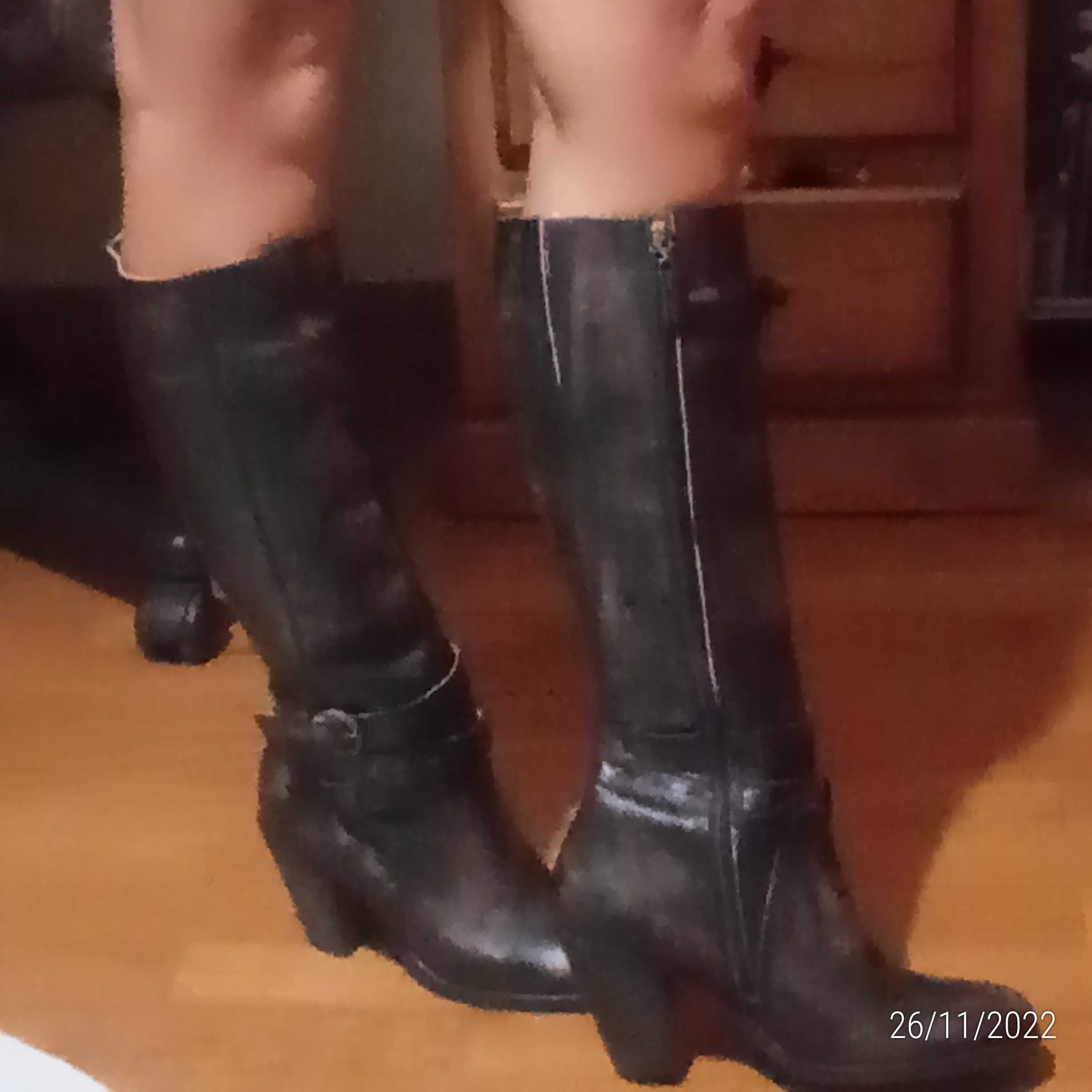 Botas pele cano alto Mango e  Hush puppies, 40