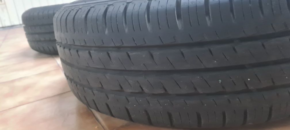4 Pneus com jantes medidas 205 60 R16C