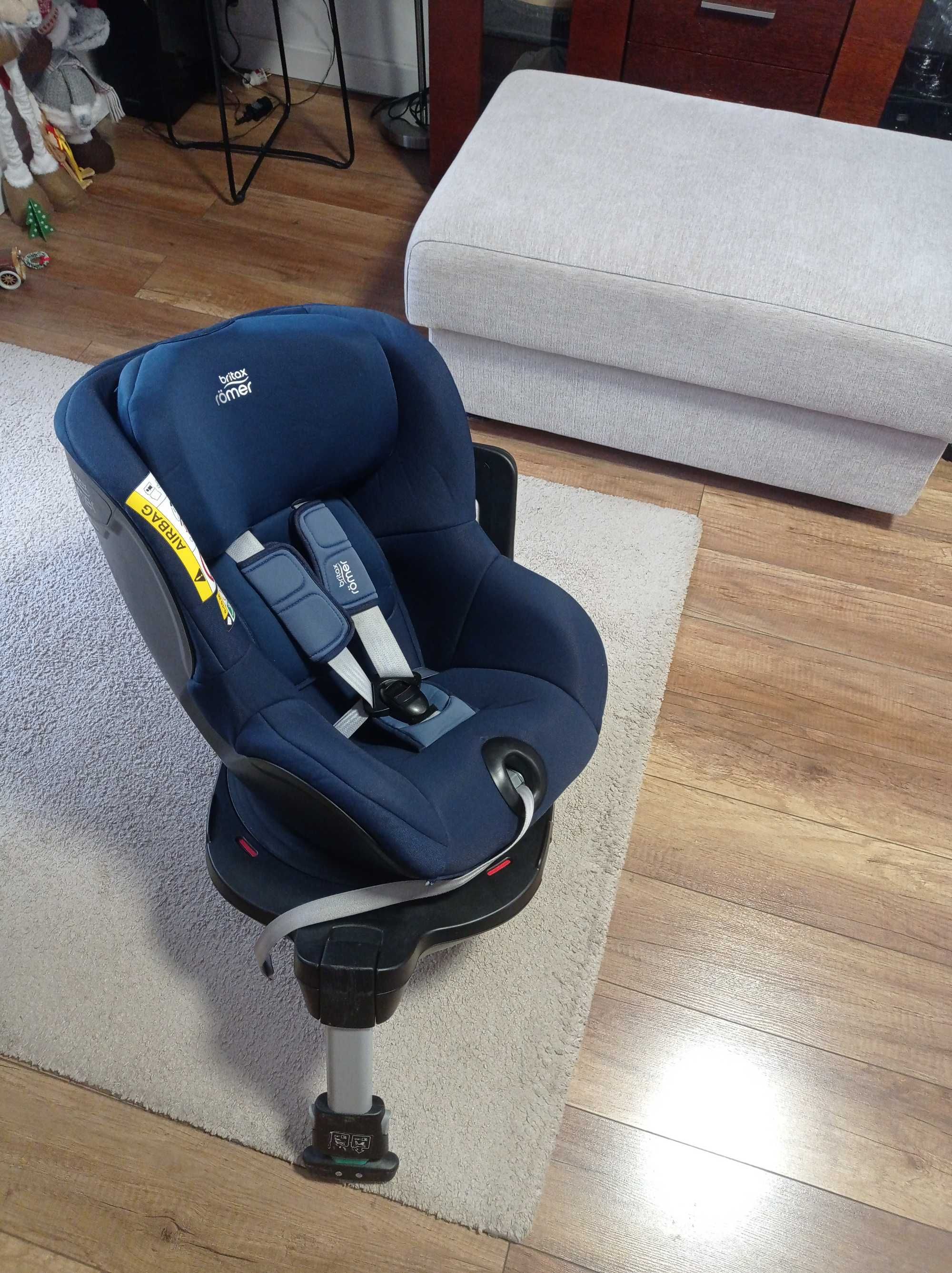 Britax Romer Dualfix M I-Size 0-18 kg Isofix