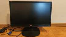 Monitor LG 22 cale z okablowaniem