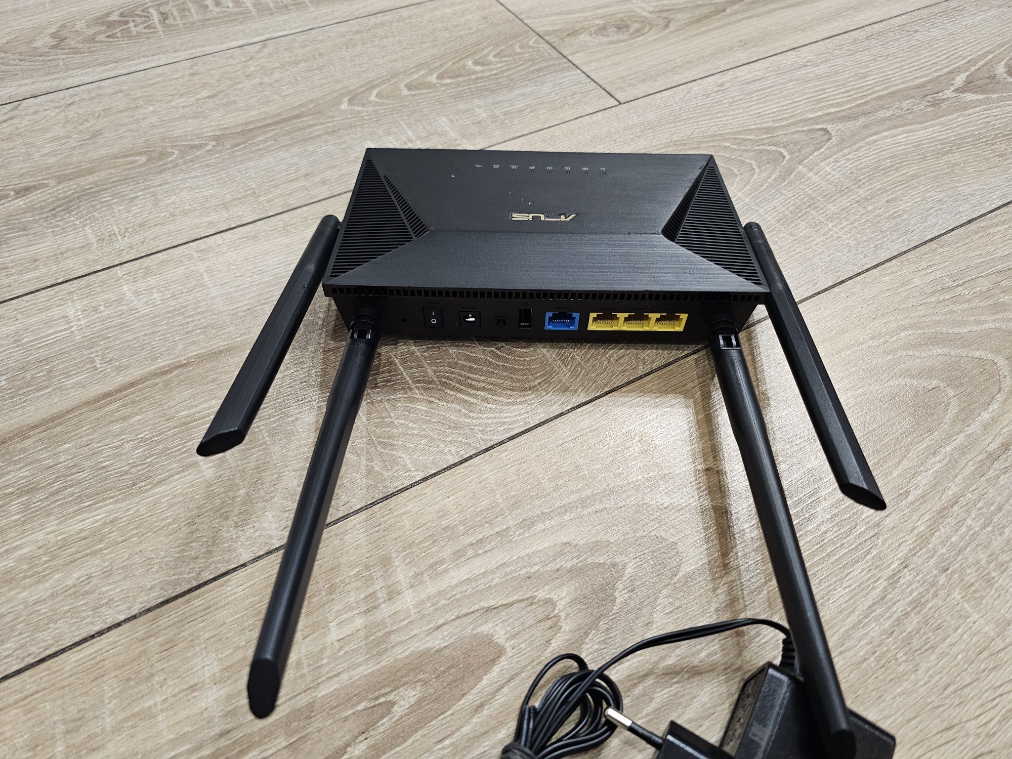 Роутер ASUS AX53U потужний WiFi6 маршрутизатор для стабільного зв'язку