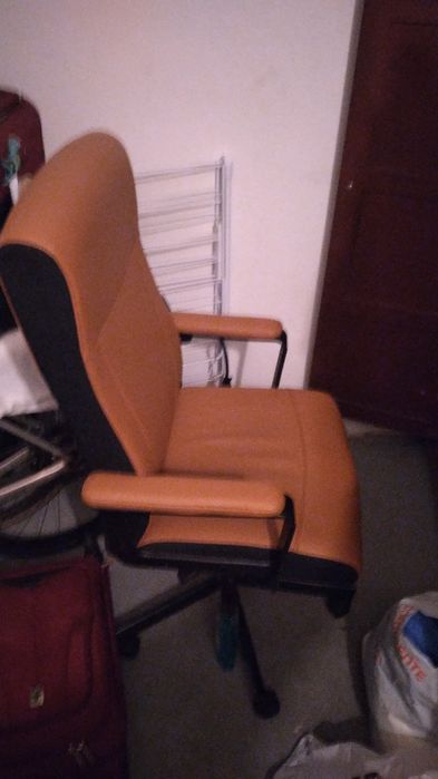 Cadeira escritório (produto ikea)