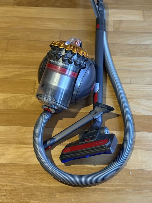 Aspirador dyson big ball multi floor2