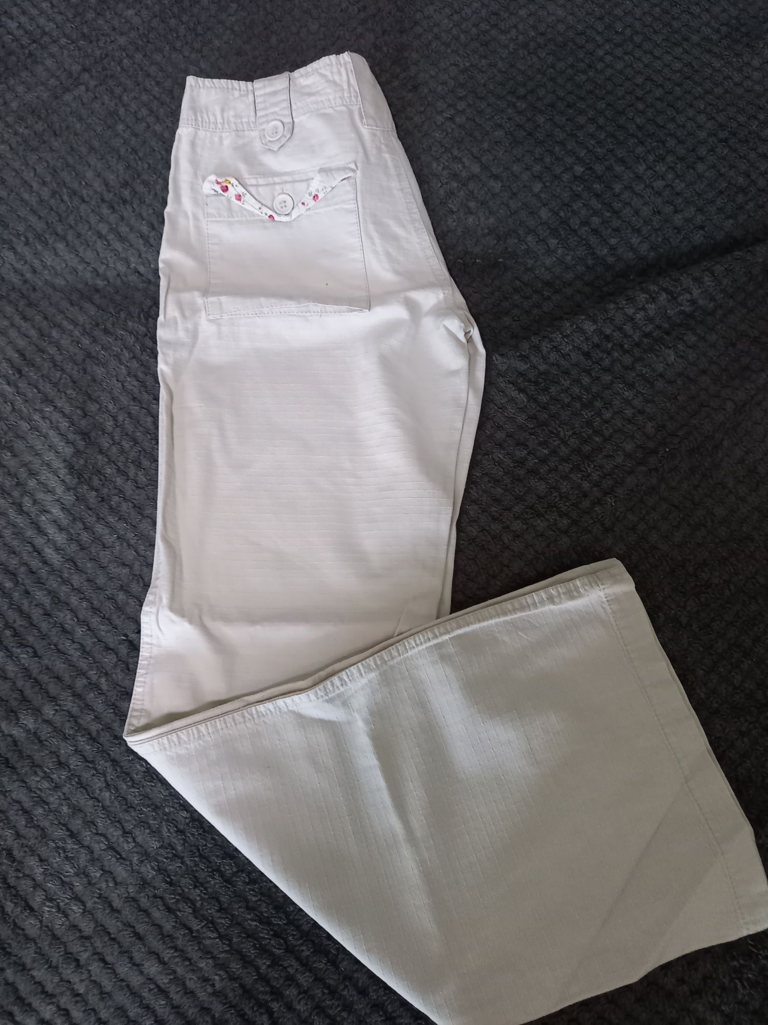 Spodnie beżowe Refree rozmiar M