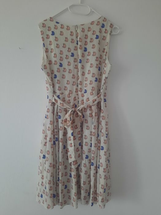 Zwiewna sukienka w koty roz 40 L