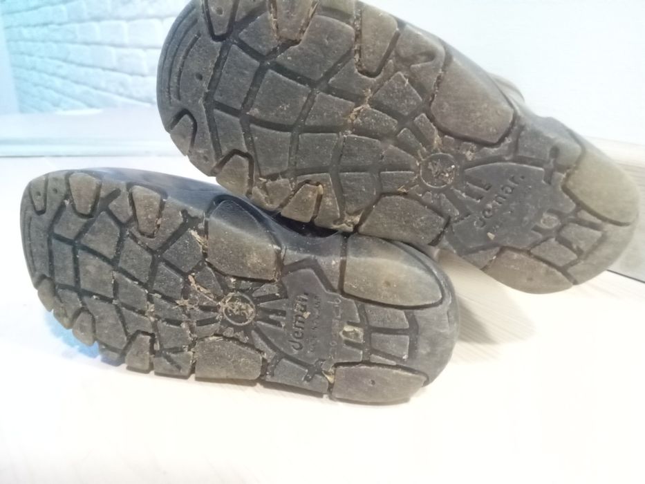 Бесплатно отдам р23-24, 24-25