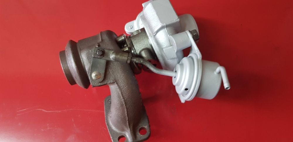 Turbina turbosprężarka 1.6HDI 90KM Ford C-max Fiesta Fusion Focus Smax