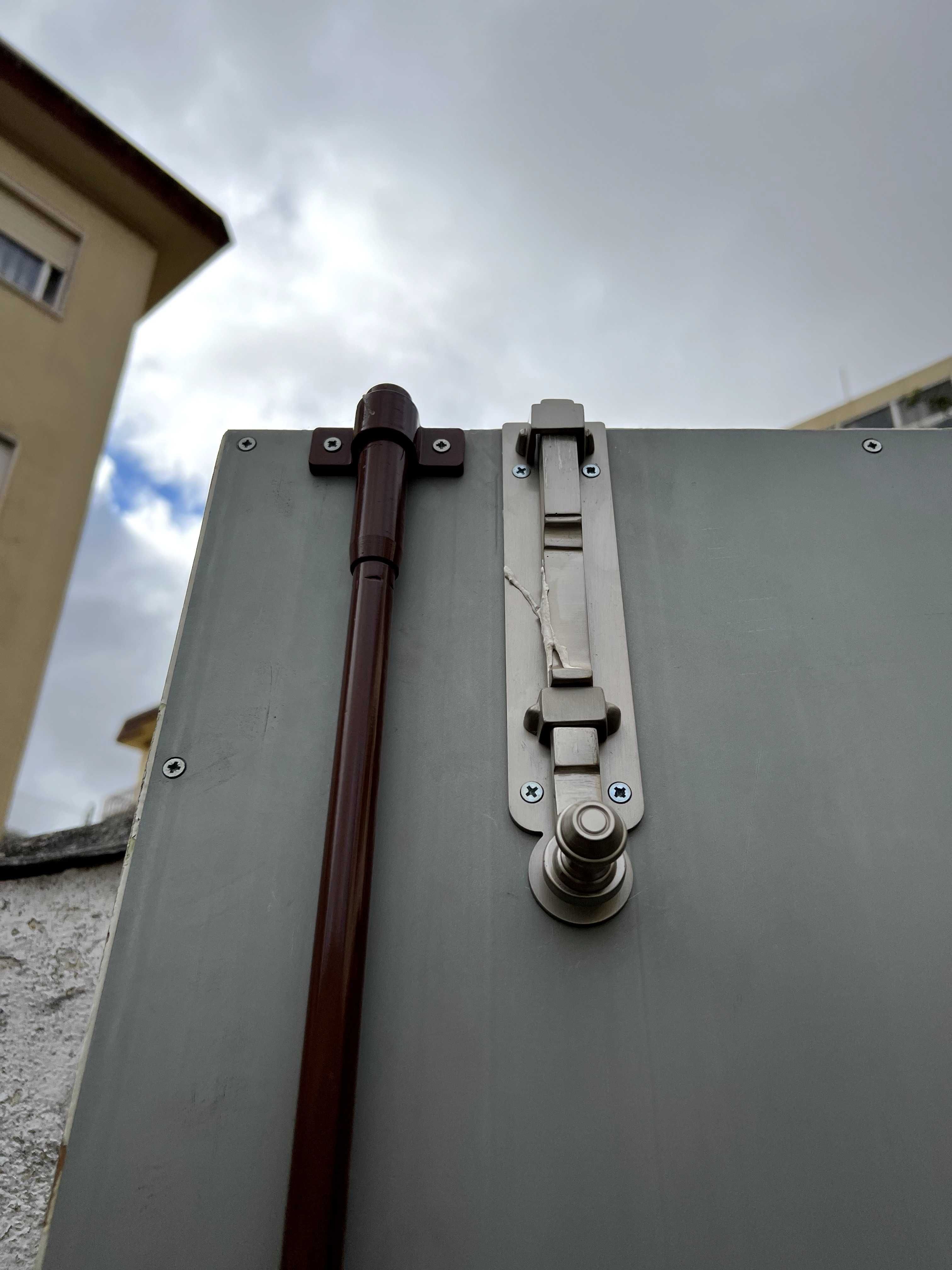 Porta Blindada, com Fechaduras e com chaves