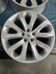 259 Felgi Aluminiowe Oryginał LAND ROVER R 20 5x120 NOWE Czujniki