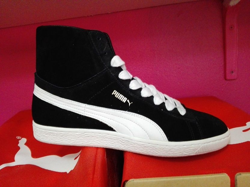 Sapatilha Puma suede mid classic Original Novas e em caixa