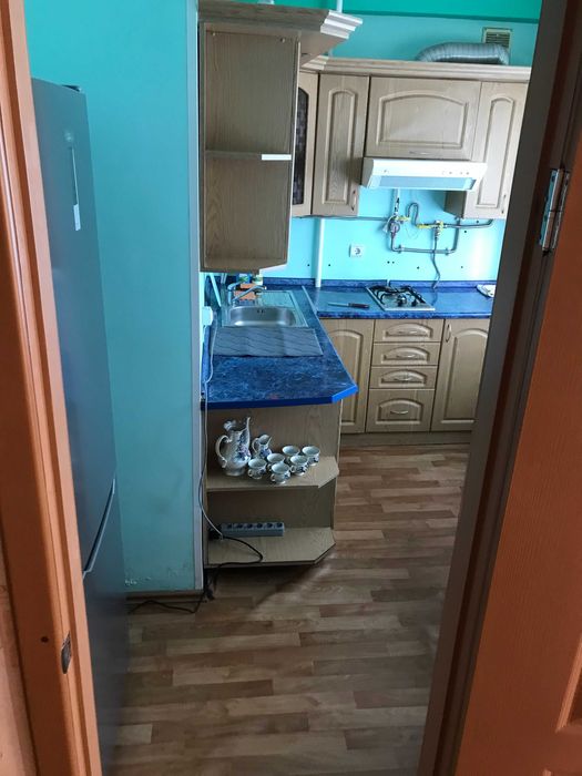 здам однокімнатну квартиру подобово