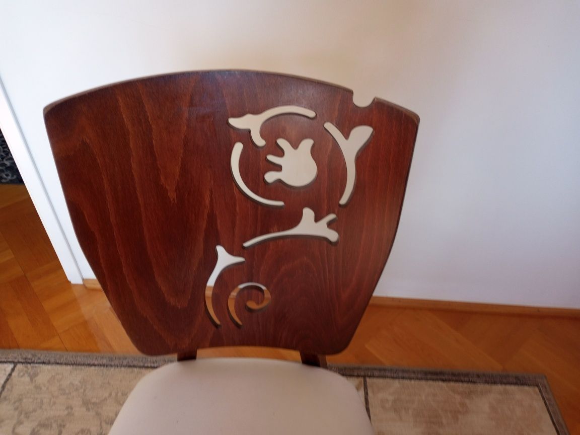 Krzesło drewniane,oryginalny wzor