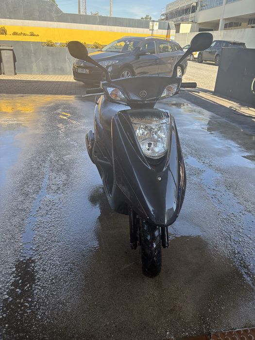 Yamaha 125 Vity ( Barata , fiável e económica  )