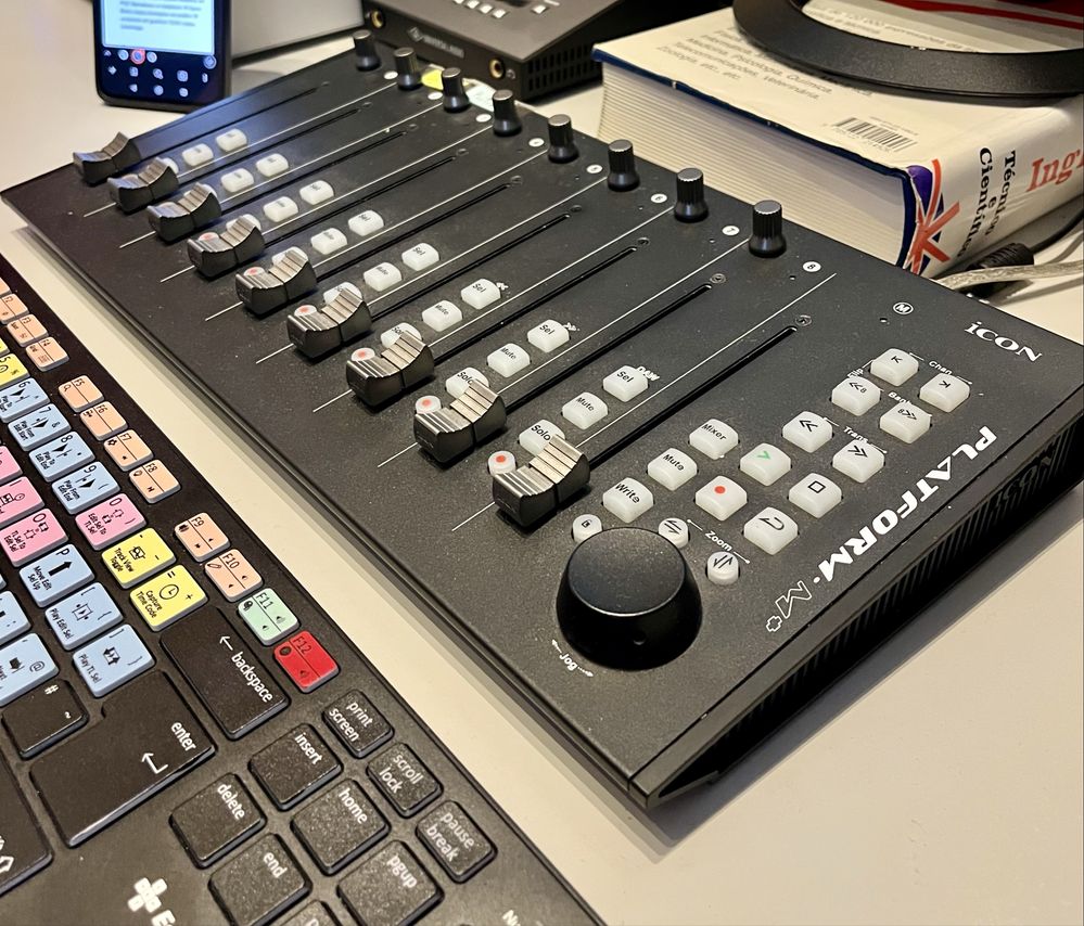 Icon Platform M+