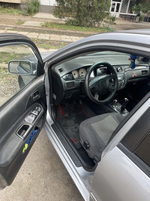 Продам Mitsubishi Lancer 9