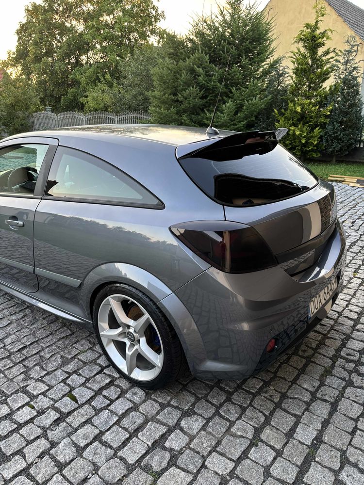 Opel astra h gtc/opc 1.9 cdti