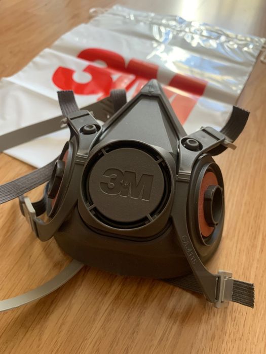 Półmaska przeciwpyłowa 3M 6000