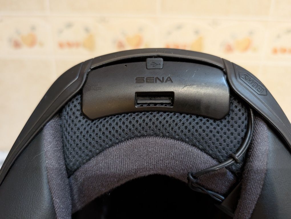 Shoei Neotec 2 + Sena SRL2