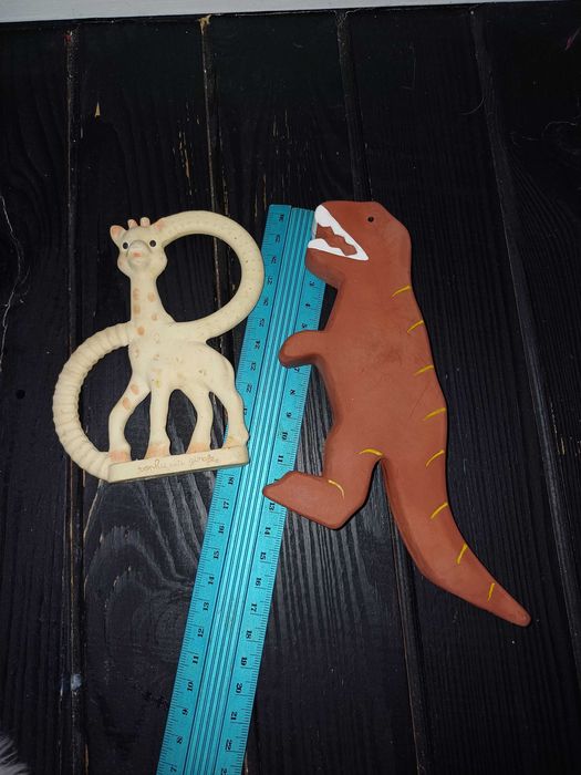 Каучукові гризуни  жираф софі від vulli динозавр шрі-ланка гризуни