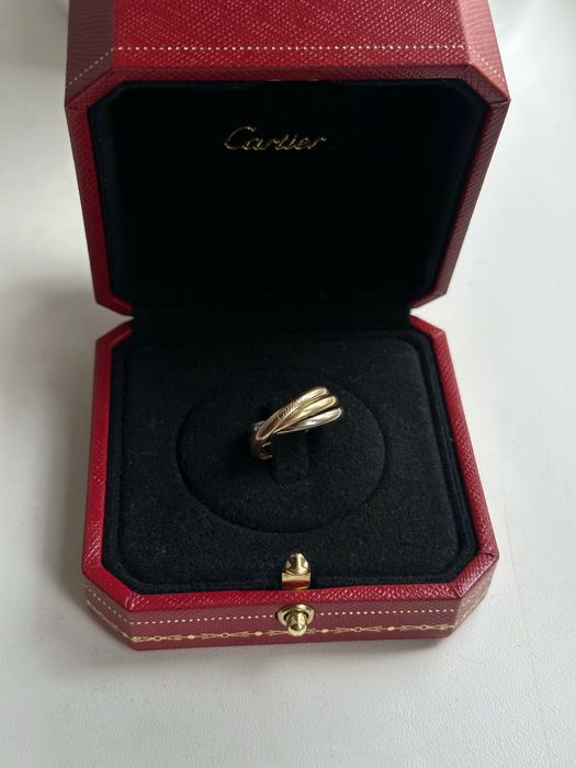 Кольцо Cartier Trinity
