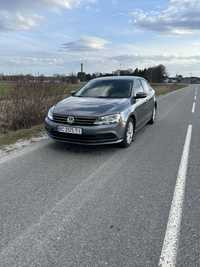 Volkswagen Jetta 6 2.0 TDI SE 2015