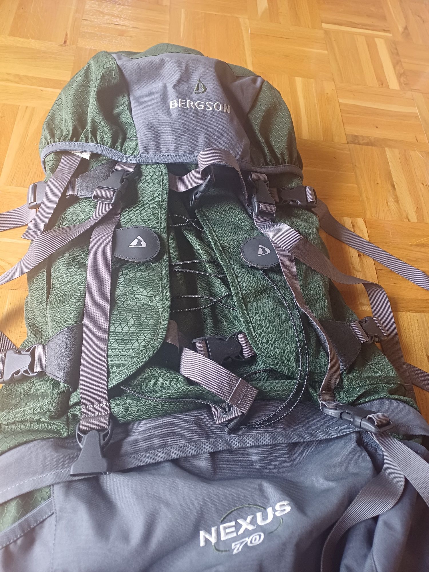Plecak trekingowy Bergson Nexus 70 l