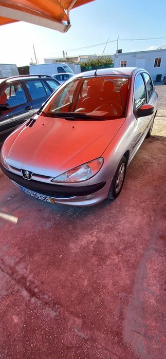 Peugeot 206 1.2 gasolina 1999