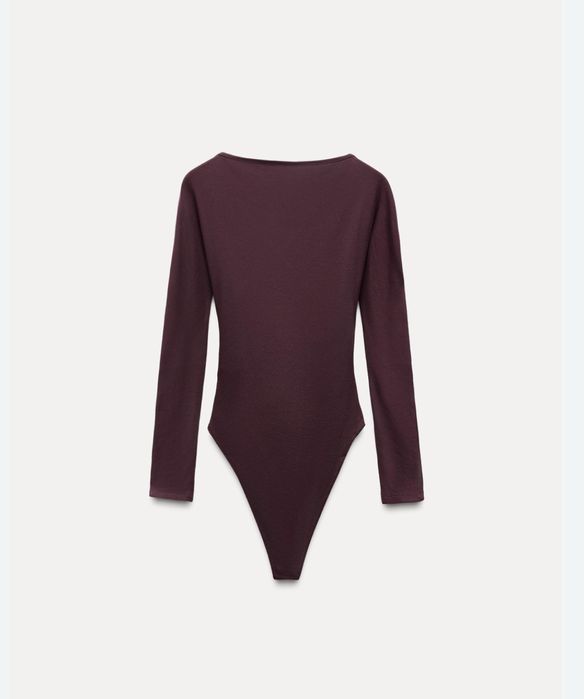 Красивий лонг від ZARA великий вибір одягу