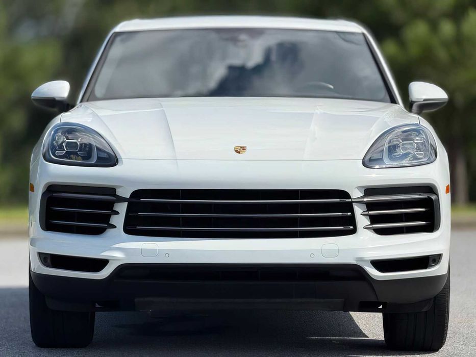 Porsche Cayenne      2019