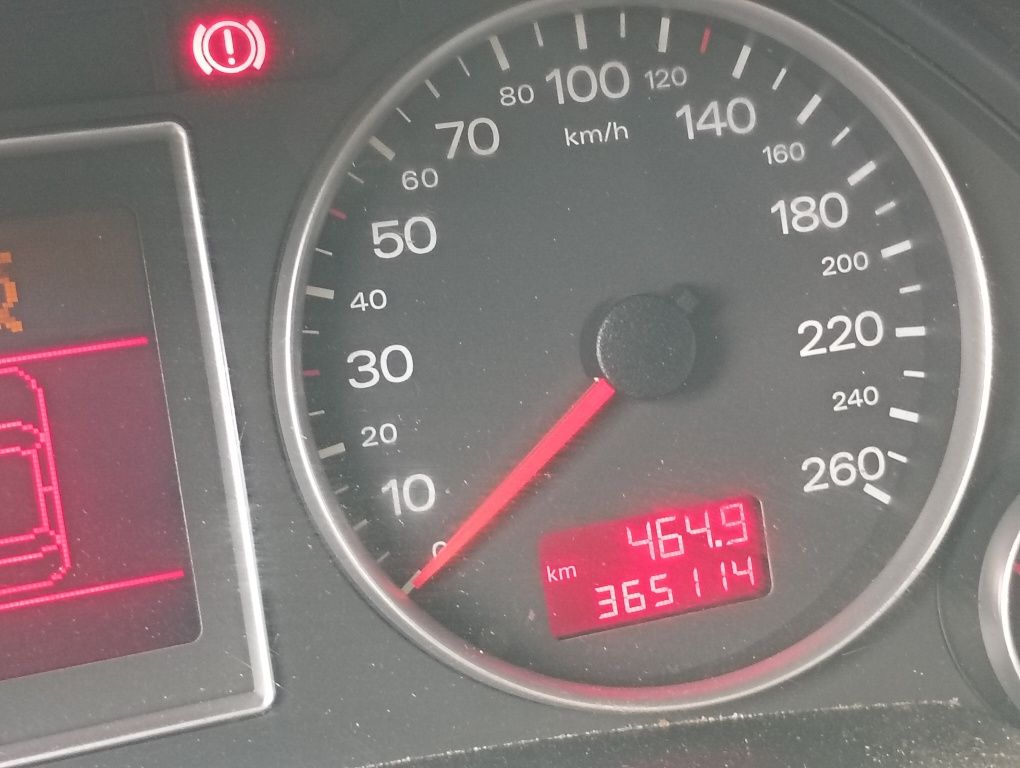 Audi A4 B7 2.0 140 km