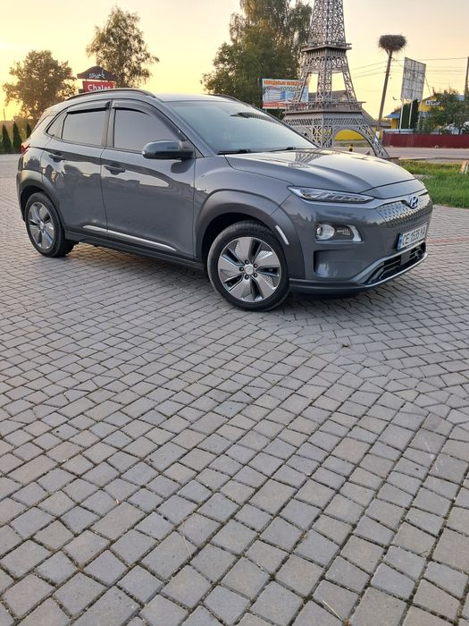 Hyundai Kona Electric 64 кВт