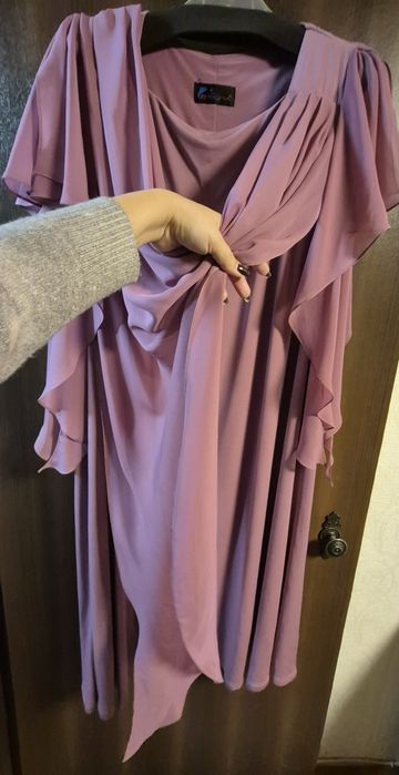 Продам нарядное платье