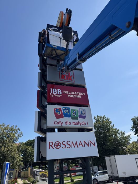 Wynajem zwyżki, podnośnik koszowy, podest ruchomy