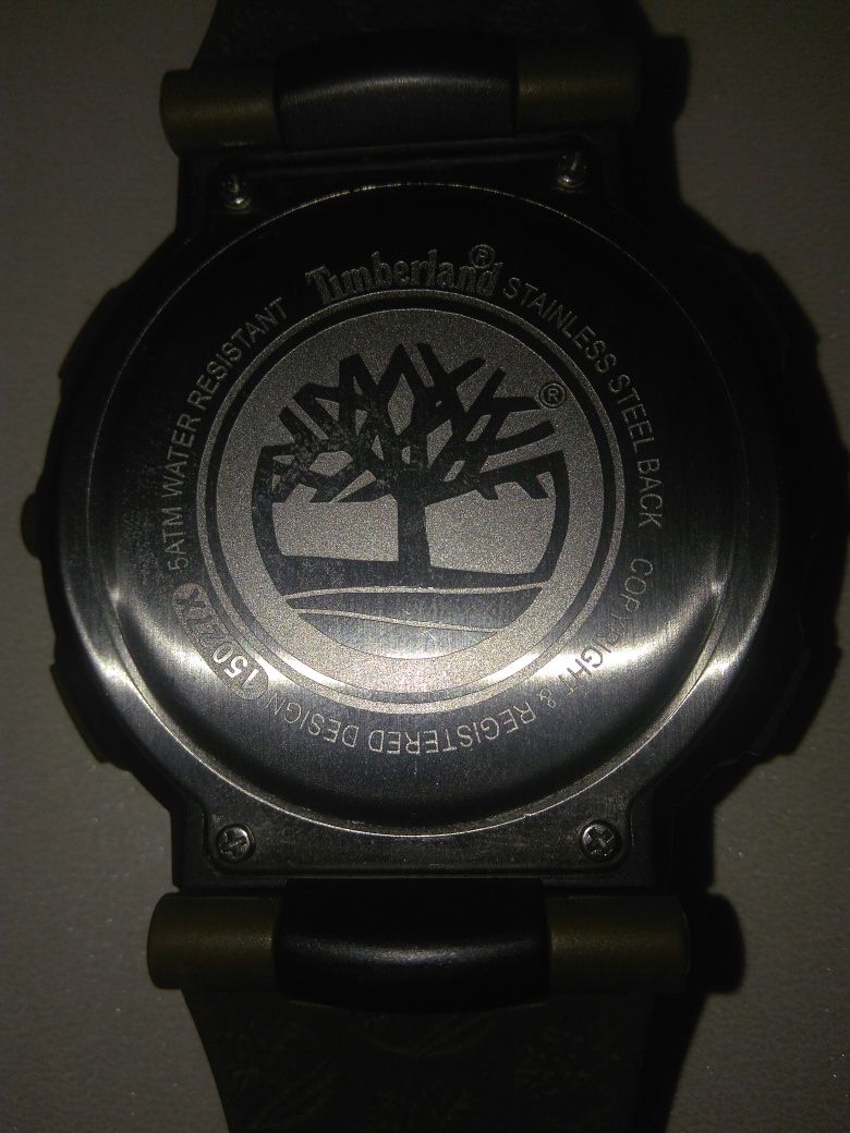 Zegarek z kompasem Timberland.