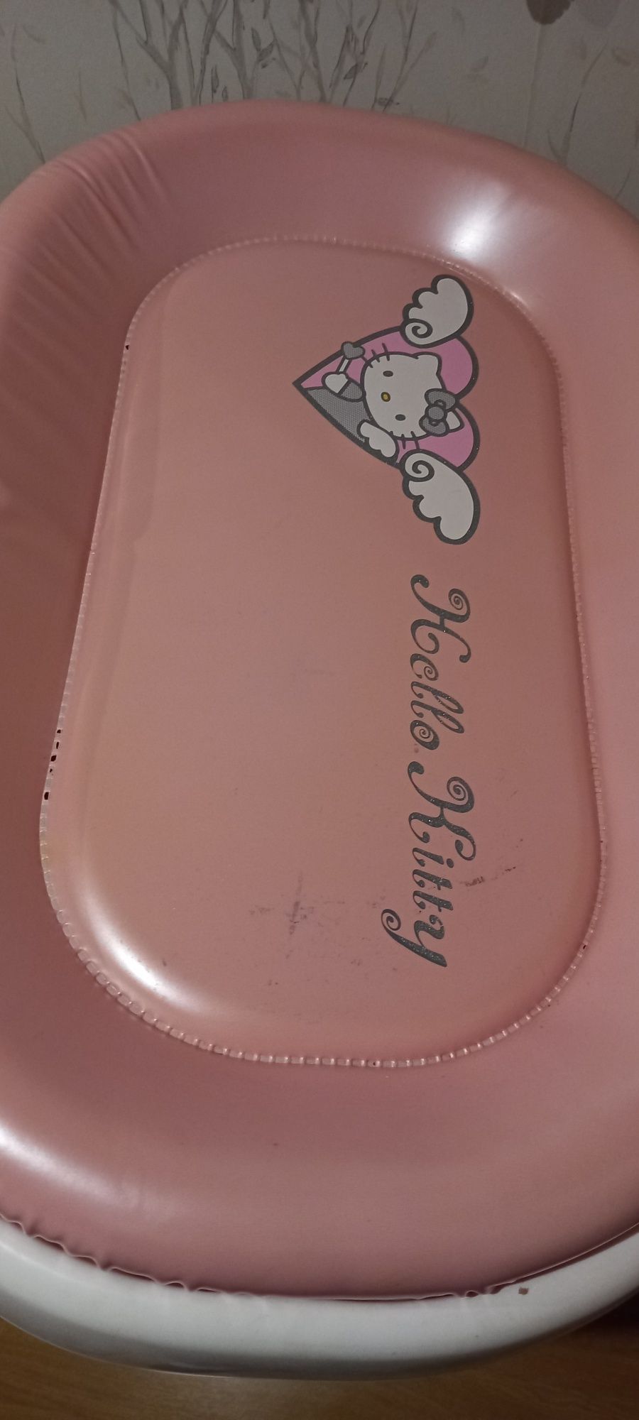 Banheira bebé da Hello Kitty