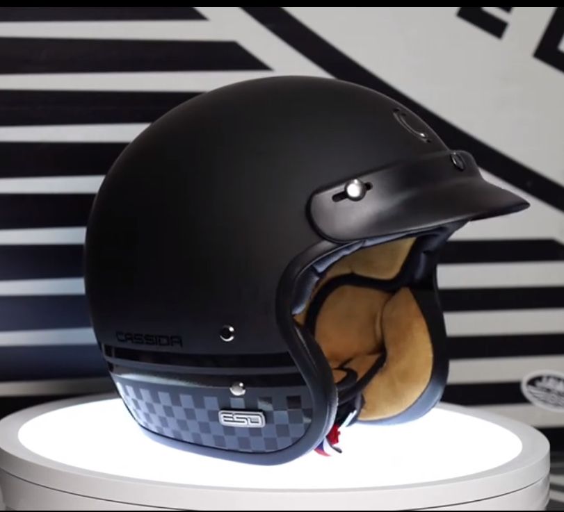 Kask motocyklowy CASSIDA ESO WŁÓKNO szklane pod intercom XS-3XL