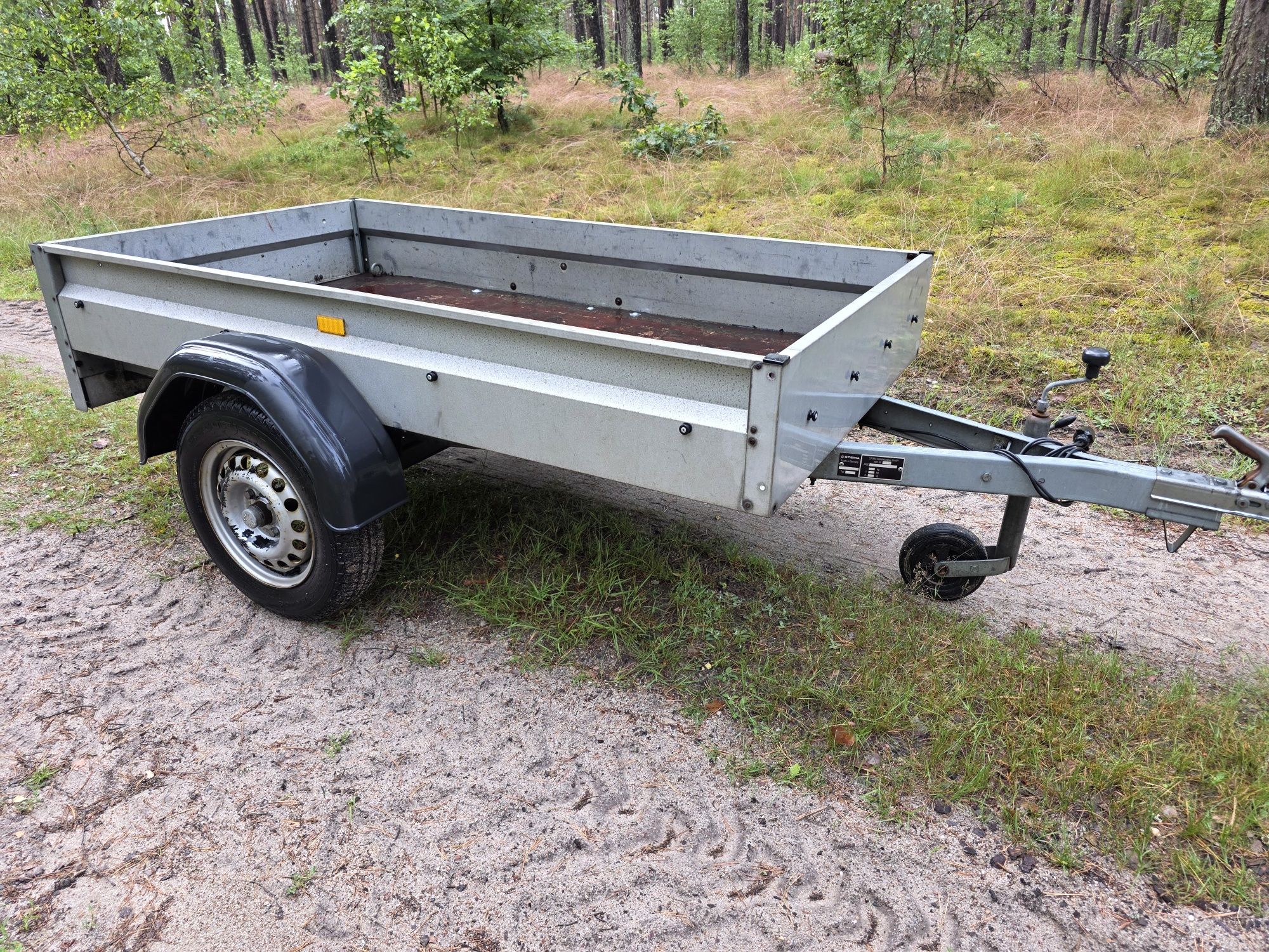 Przyczepka samochodowa lekka 750kg z Niemiec