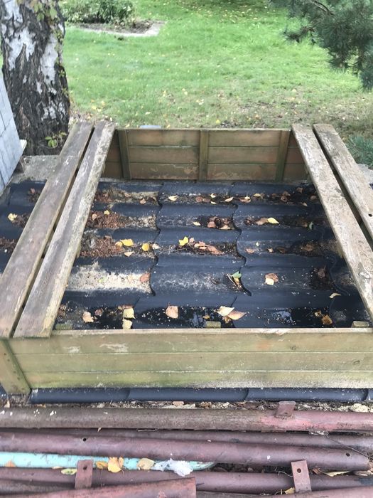 Piaskownica drewniana  mocna i stabilna uzywana