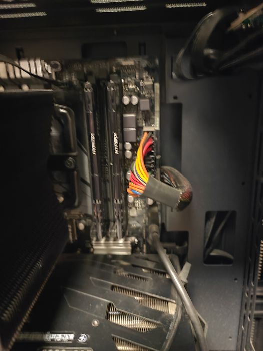 продам системный блок(срочно)