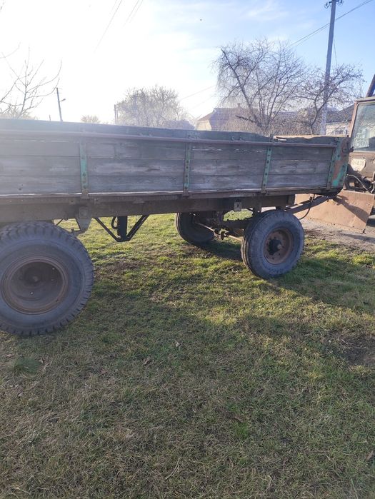 Продам прицеп  2 Птс-4