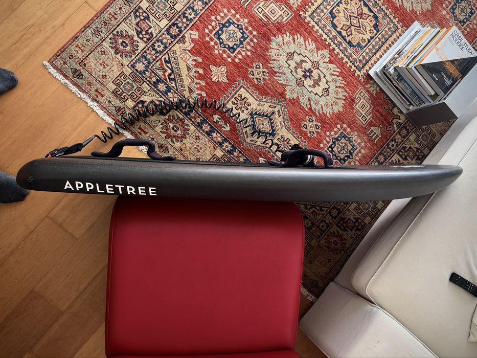 Prancha de wingfoil Appletree carbono