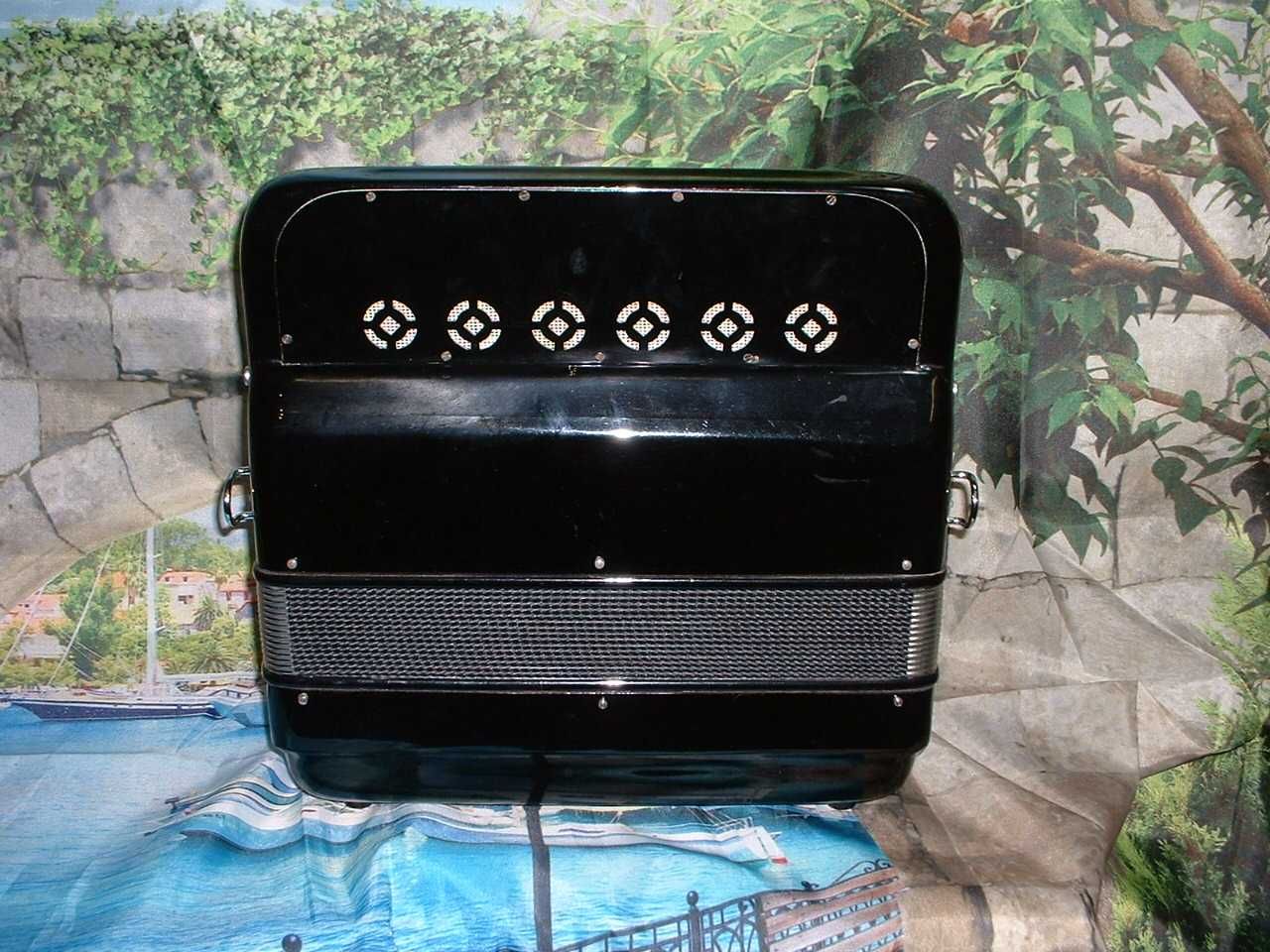 Concertina a venda n.714