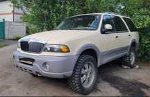 Продам Lincoln navigator 1998 5.4 газ/бензин с механической кпп
