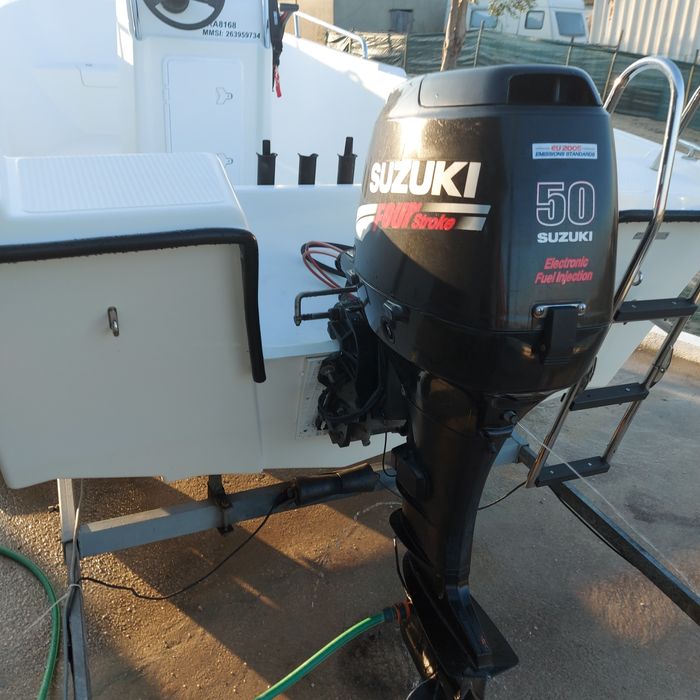 Vendo Barco Marimar Vega 5.40, com motor Suzuki 50 CV 4 tempos