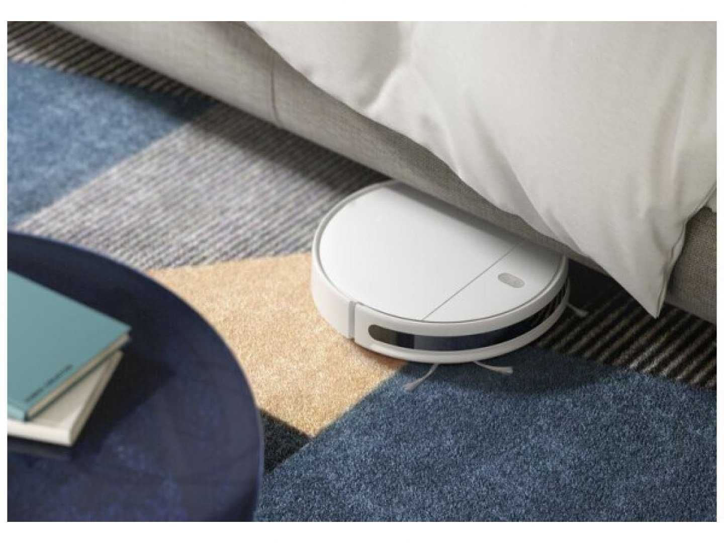 Розпродаж Миючий Робот-пилосос Robotic Vacuum Cleaner essential білий