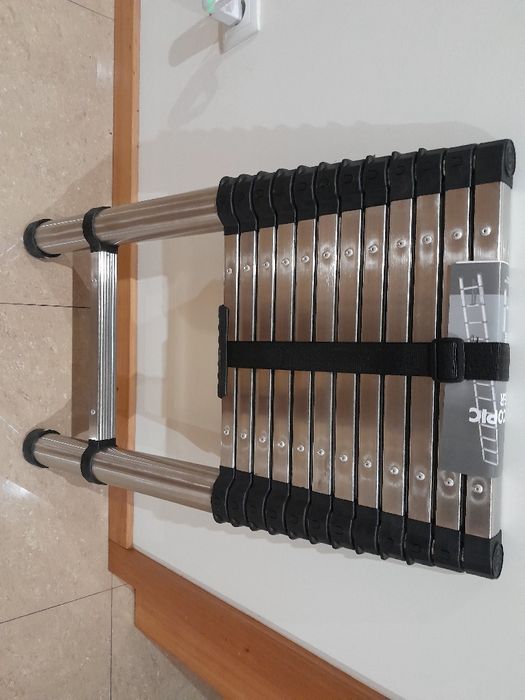 Escada telescópica de aço inoxidável 3.80 m